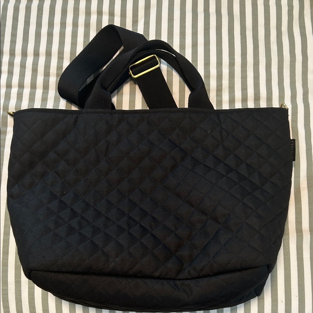 Canvelle Quilted Black Zip Crossbody Tote in Medium
